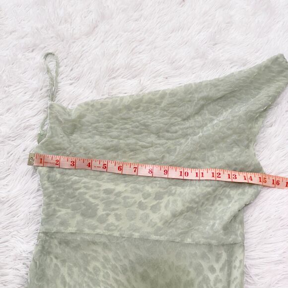 Women Nasty Gal Asymmetric Split Maxi Dress in Sage Green Size US 2 - Picture 7 of 12